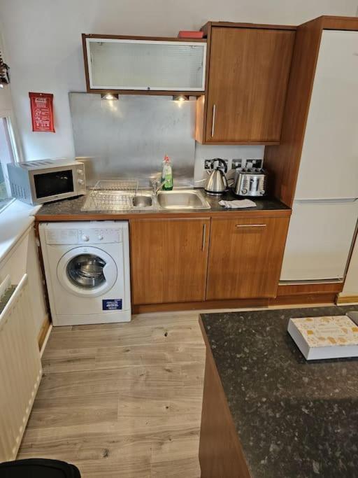 65 Renfield St 2 Bed Apartment Glasgow Eksteriør bilde